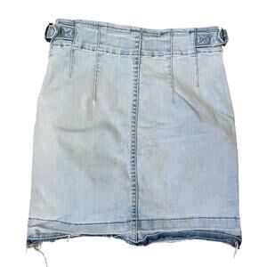 Free people mini denim skirt size 25